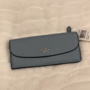 NWT COACH Thin Soft Leather Wallet Cornflower Blue with silver hardware